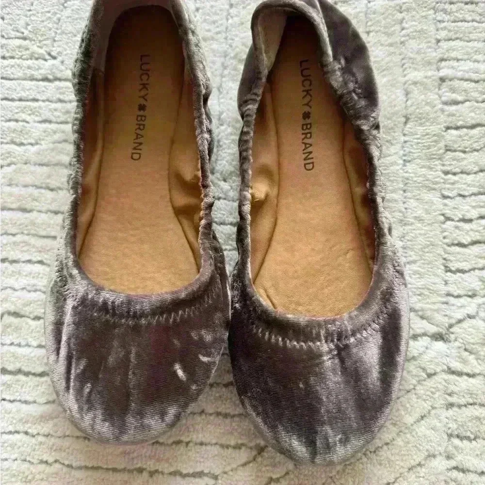 Lucky brand velvet ballet slippers